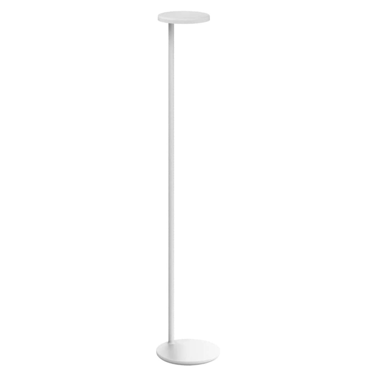 Oblique Gulvlampe m/USB-C Mat Hvid - Flos