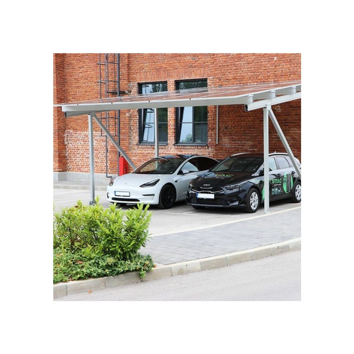 Solar Carport med 5 ° hældning - Til 15 solcellepaneler, 3 rækker á 5