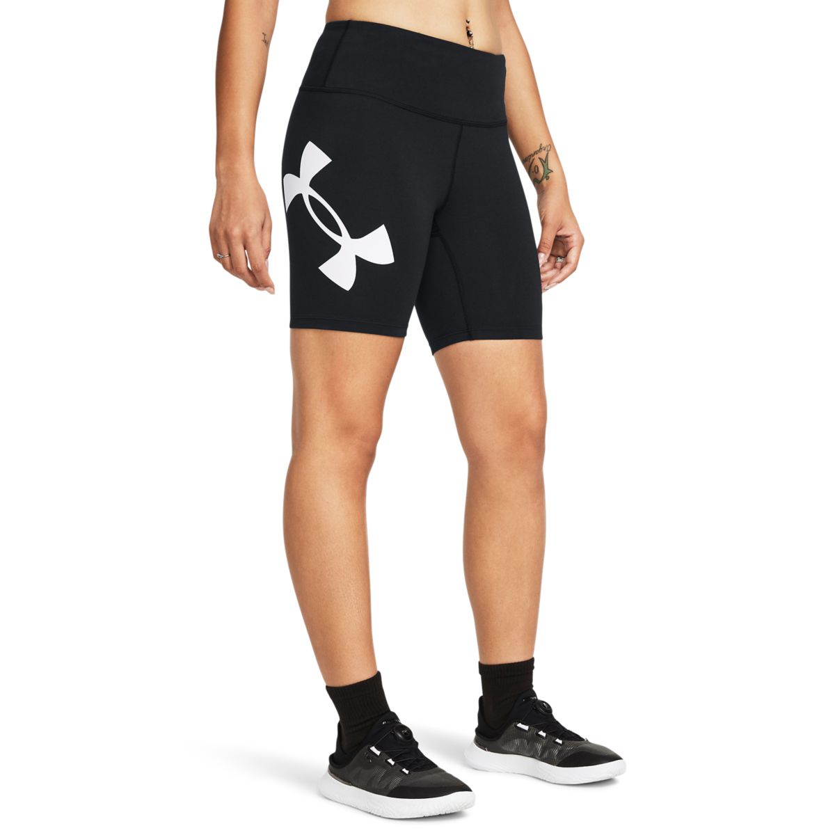 Kvinders Under Armour - Campus 7" Shorts - Black XS